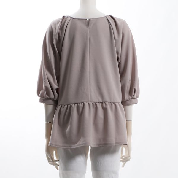 スクエアネックペプラムブラウス