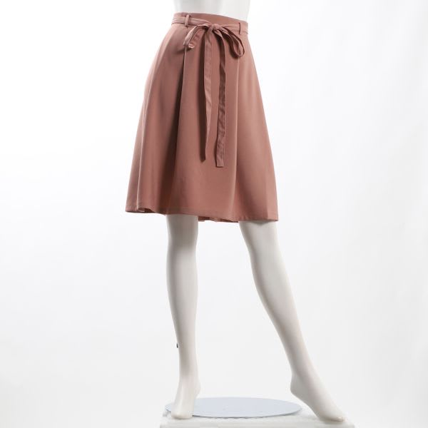 ウエストリボン付きフレアスカート