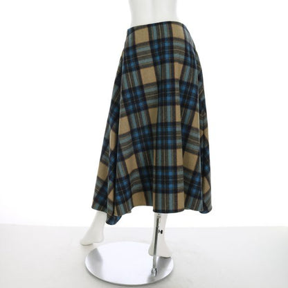 タータンチェックフレアスカート