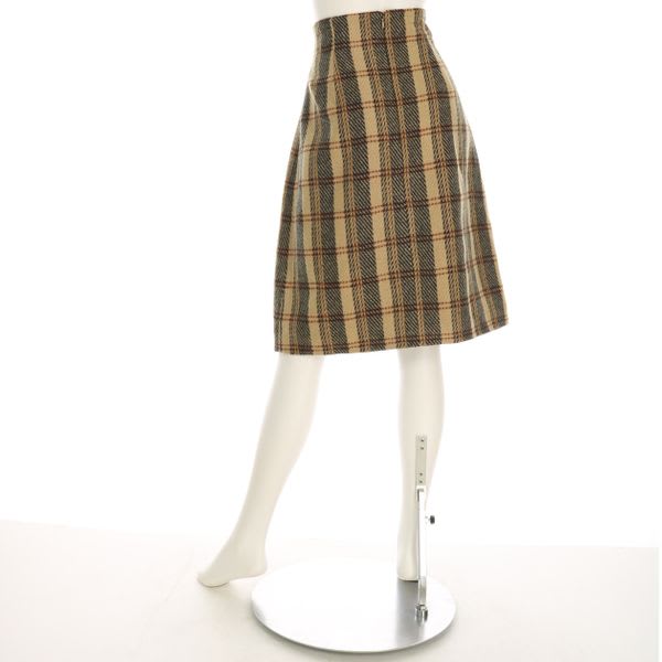 チェック柄フレアスカート
