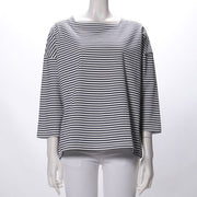 ゆったりシルエットスクエアネックカットソー