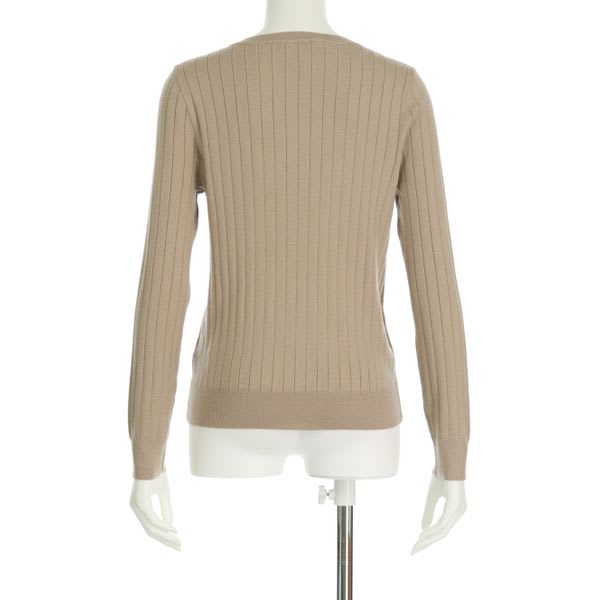 シンプルリブニット