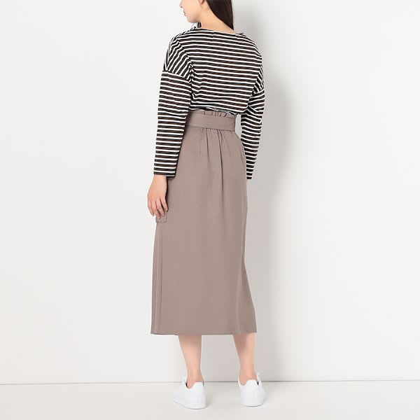 オフネックボーダー柄カットソー