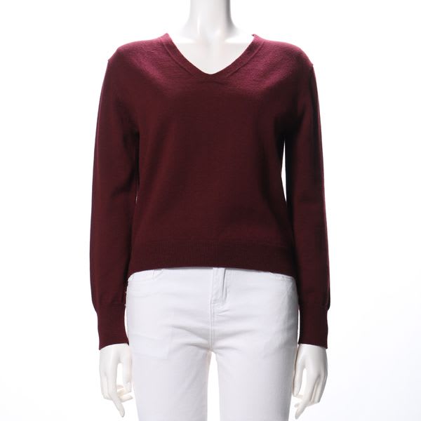 シンプルデザインVネックニット