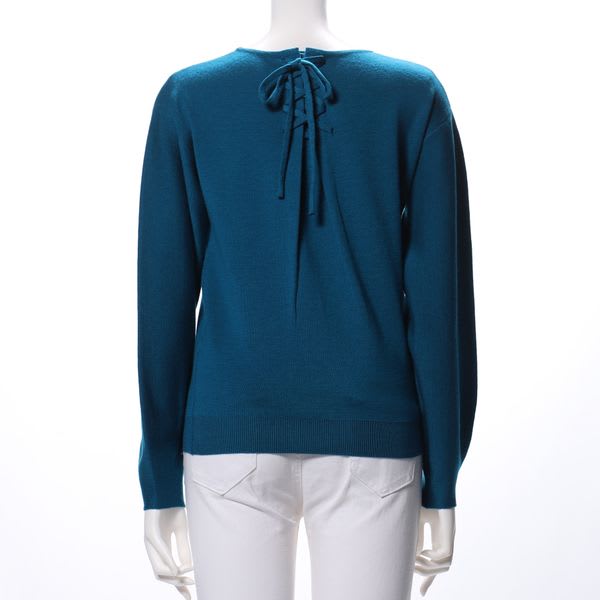 バックレースアップデザインニット