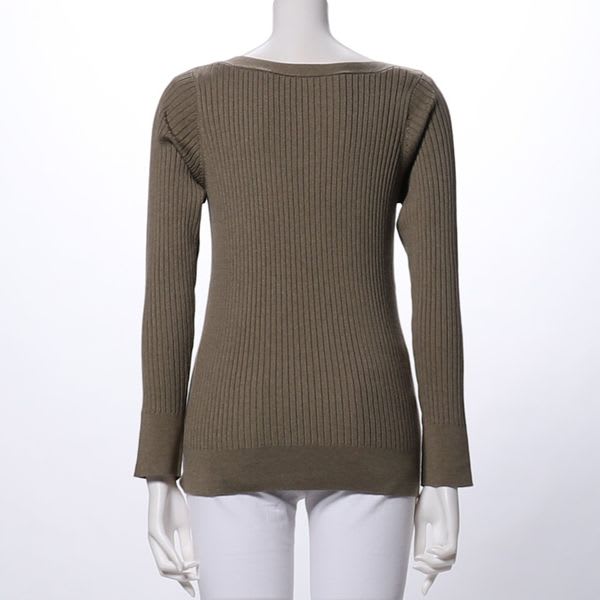 ボートネックリブニット