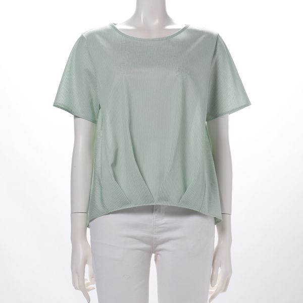 ストライプ柄タックブラウス