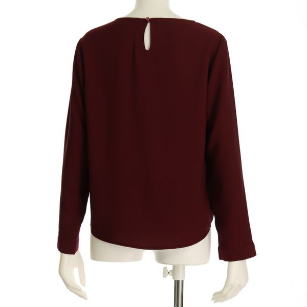 フロントタックブラウス