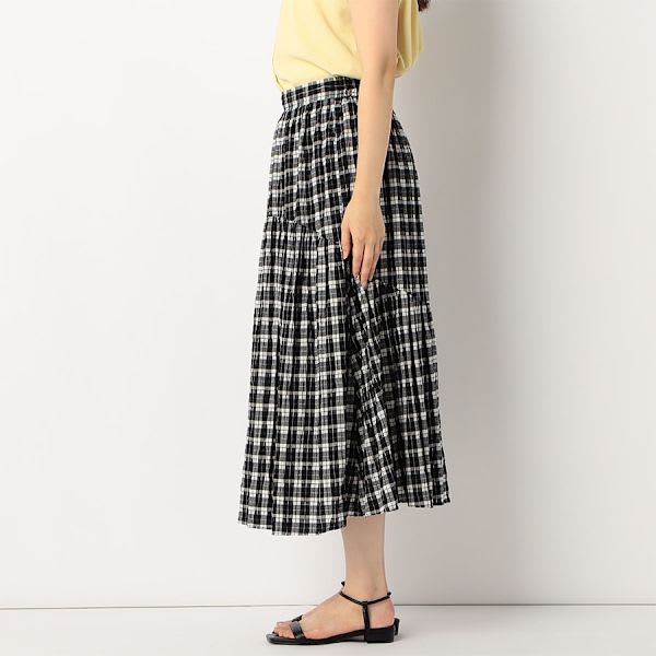 タータンチェック柄フレアスカート