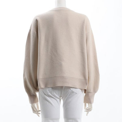 ロゴ刺繍ニット