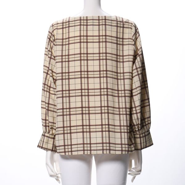 チェック柄タックネックブラウス