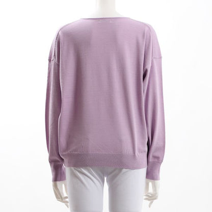 シンプルデザインVネックニット