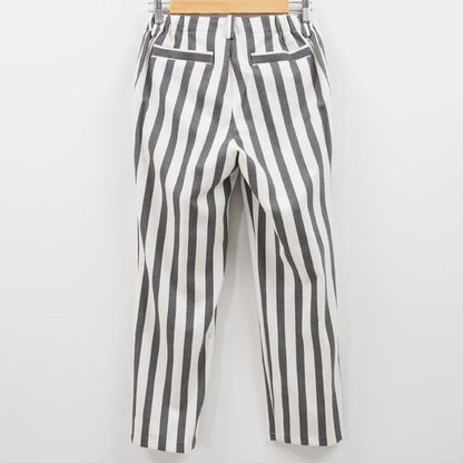 太めストライプストレートパンツ