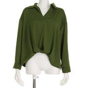 裾タックデザインスキッパーカラーブラウス