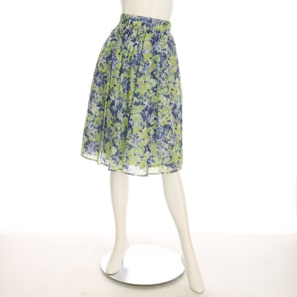 ぼかしフラワープリントフレアスカート