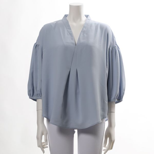 Vネックボリュームスリーブブラウス