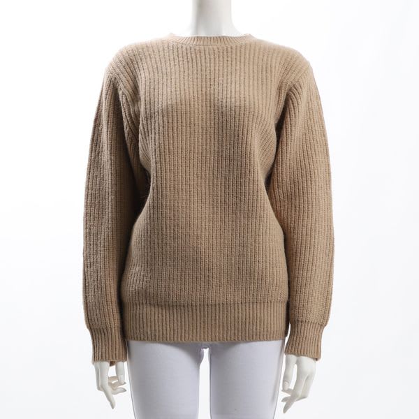 クルーネックミドルゲージニット