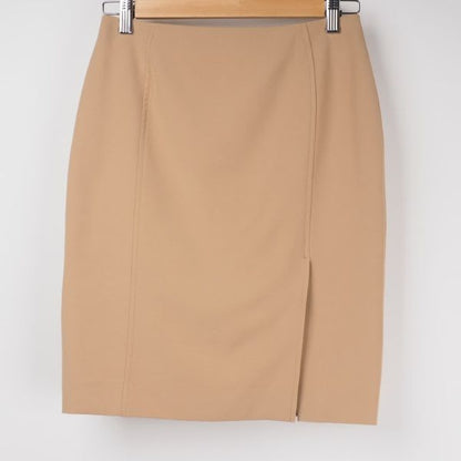 サイドベンツタイトスカート