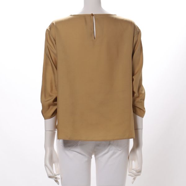 袖ギャザーブラウス