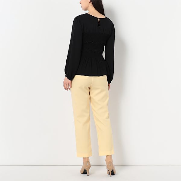 コンフォータブルストレッチテーパードパンツ