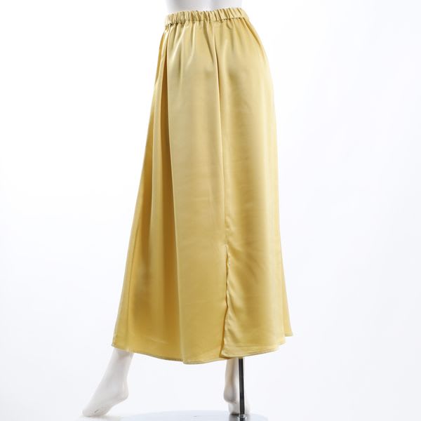 バックスリットAラインスカート