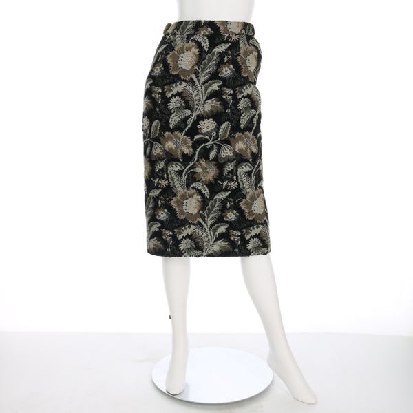 ゴブラン織りタイトスカート