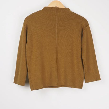 ボトルネックニット