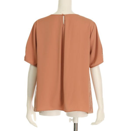 脇レースオープンフロントネックブラウス