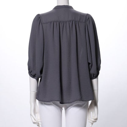 バンドカラーブラウス