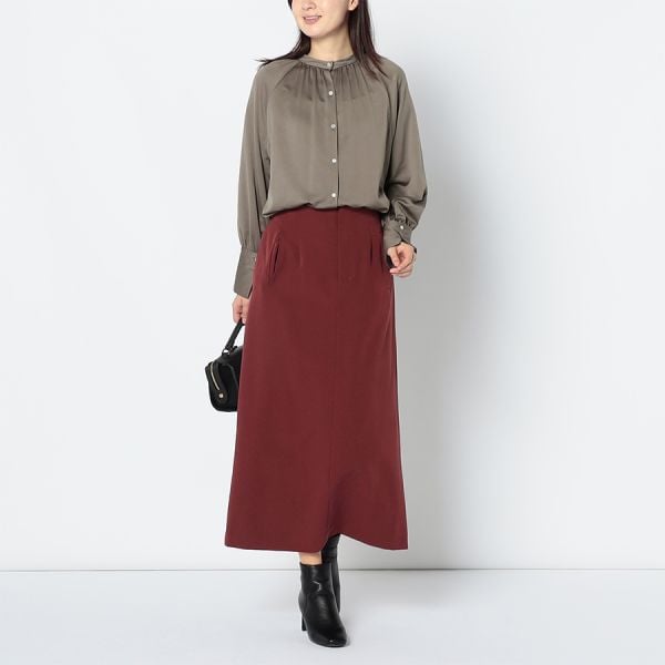 シンプルシルエットスカート