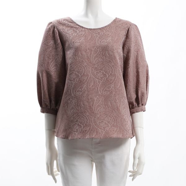 パフスリーブ総柄ブラウス