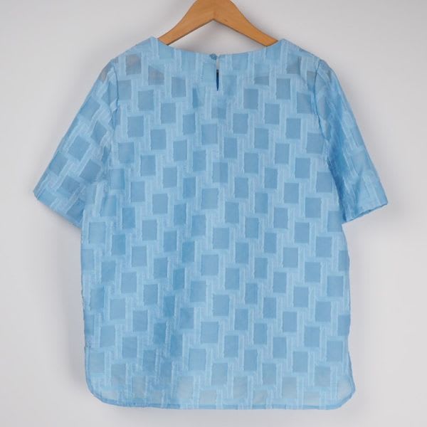 ブロック柄透け感ブラウス