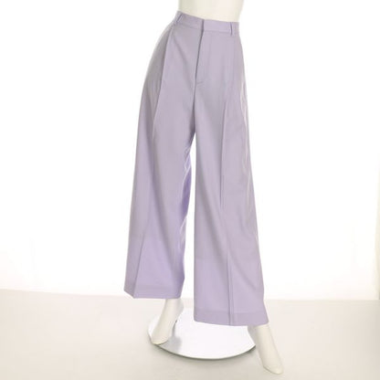 柔らかなウール素材ワイドパンツ