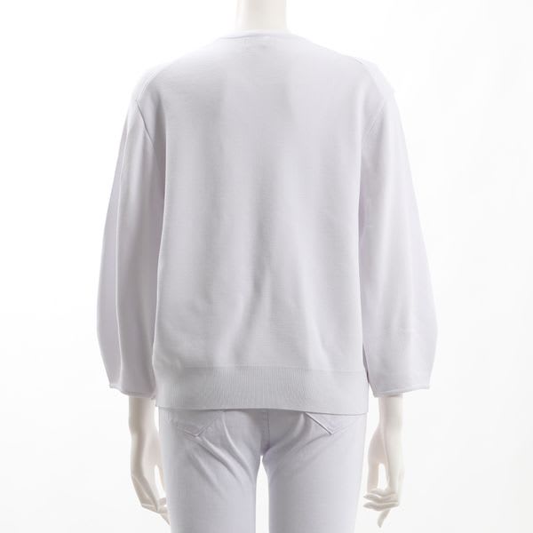 ふんわり袖ニット