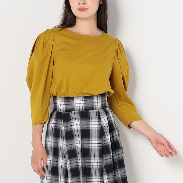 袖タックカットソー