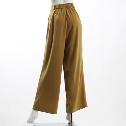 タック入りワイドパンツ