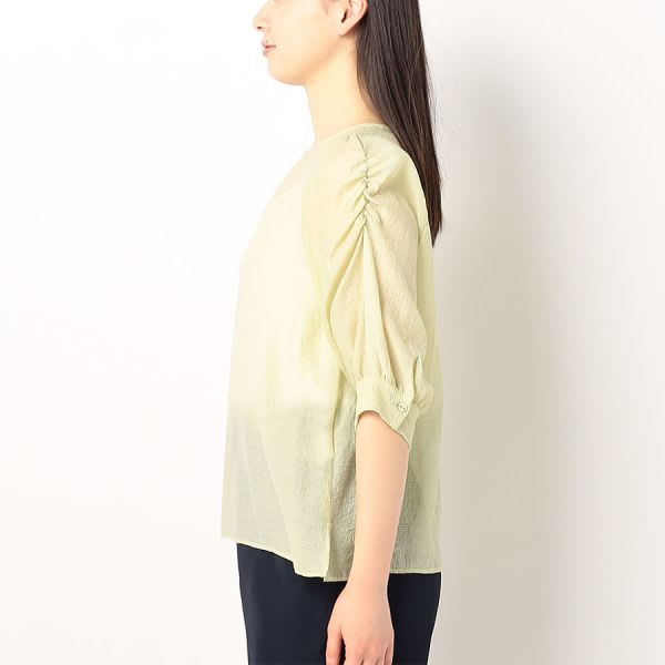 ふんわりスリーブシアーブラウス