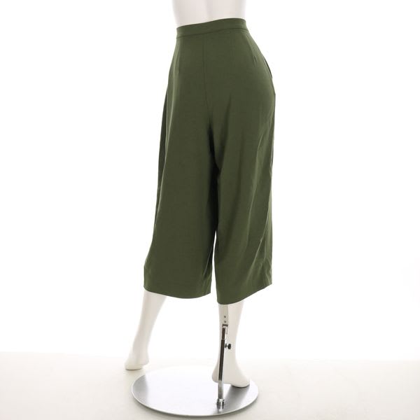 ラップ風ワイドパンツ