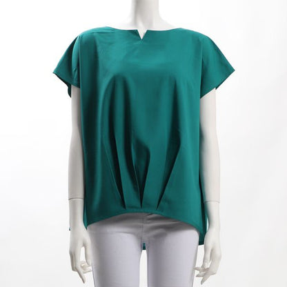 裾タックブラウス