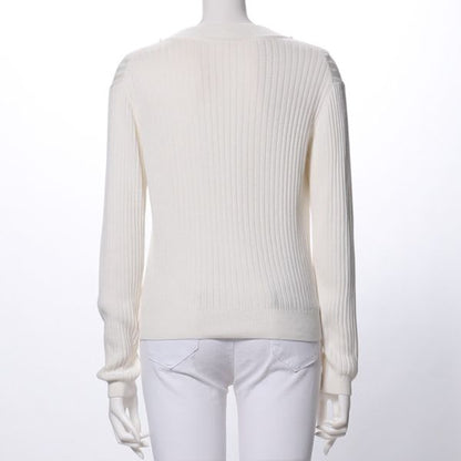 パールネックラインニット