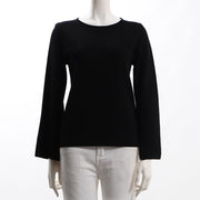 袖スリット入りクルーネックニット