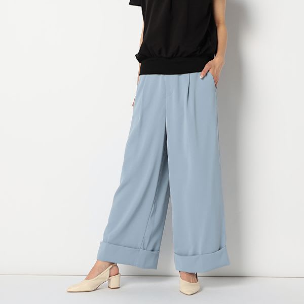 センタープレスワイドパンツ