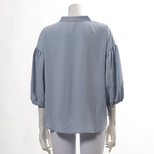 Vネックボリュームスリーブブラウス