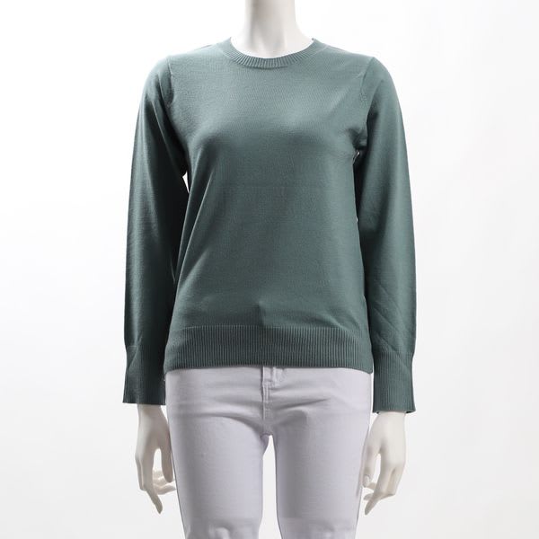 ベーシッククルーネックニット