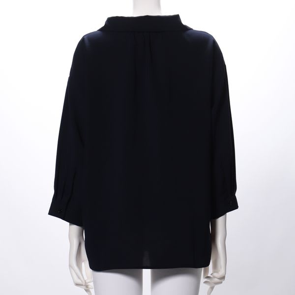 ドロップショルダースキッパーブラウス