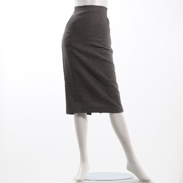 タータンチェックタイトスカート