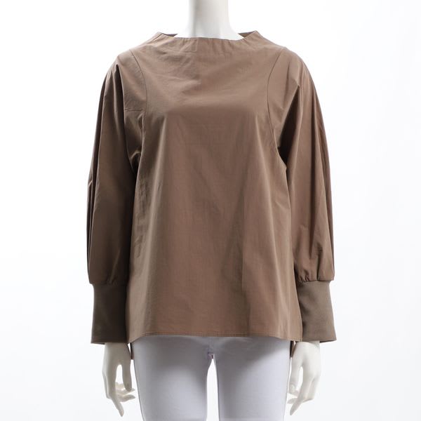 オフネックカットソー