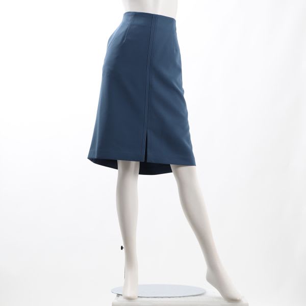 センターシームフロントスリットタイトスカート
