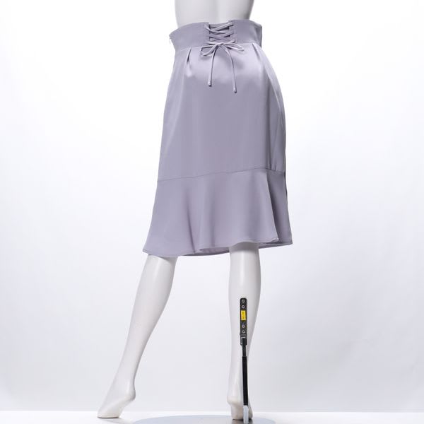 レースアップデザインタック入りスカート