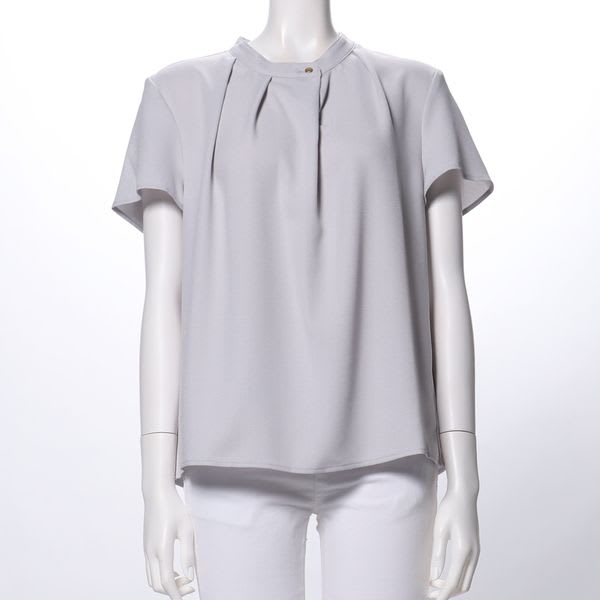 タックデザインブラウス